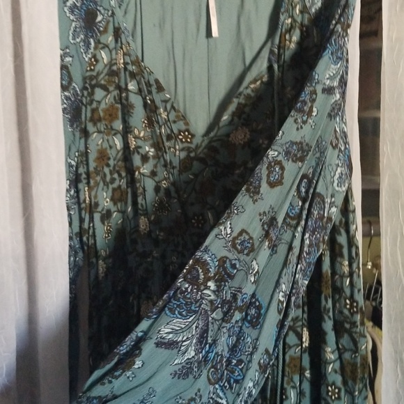 Long sleeve boho swing dress - Picture 2 of 4